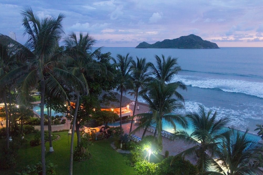 The Palms Resort of Mazatlan 31/67