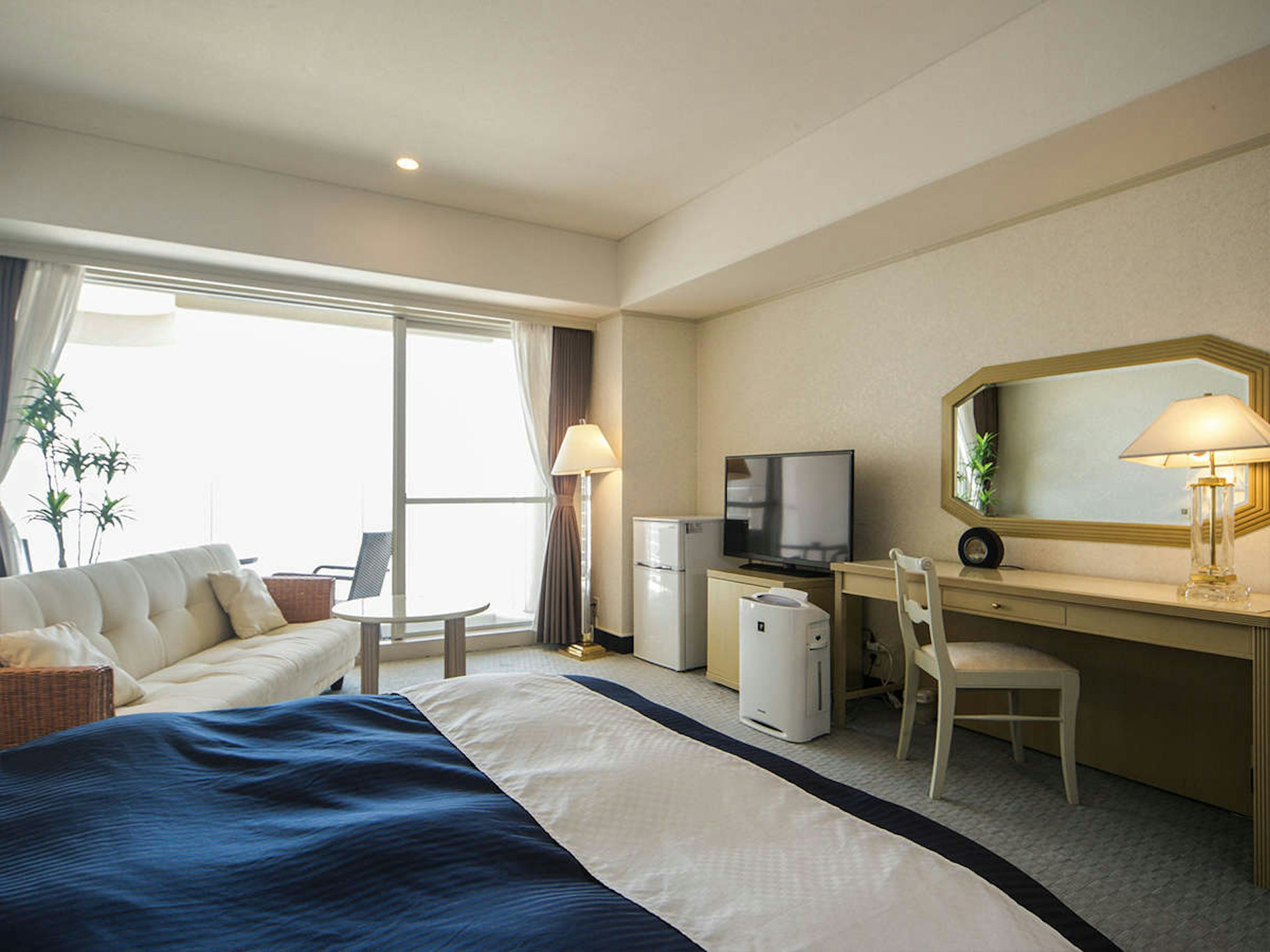 Livemax Resort Setouchi Sea Front 10/20