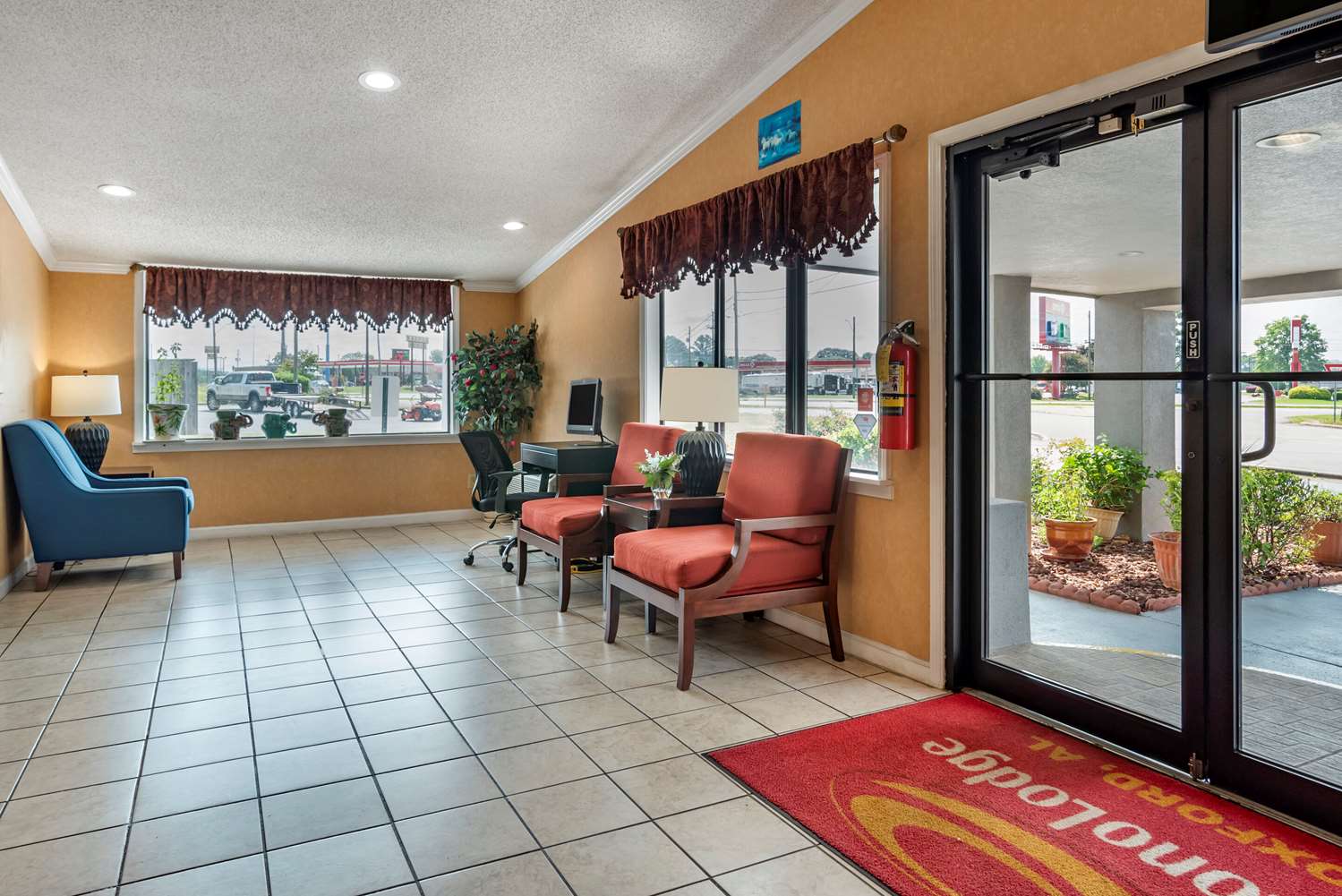 Econo Lodge Oxford near Choccolocco Park 22/37