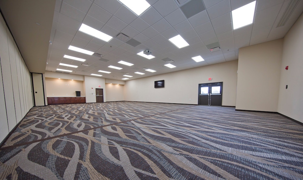 Cobblestone Inn & Suites - Boone 42/50