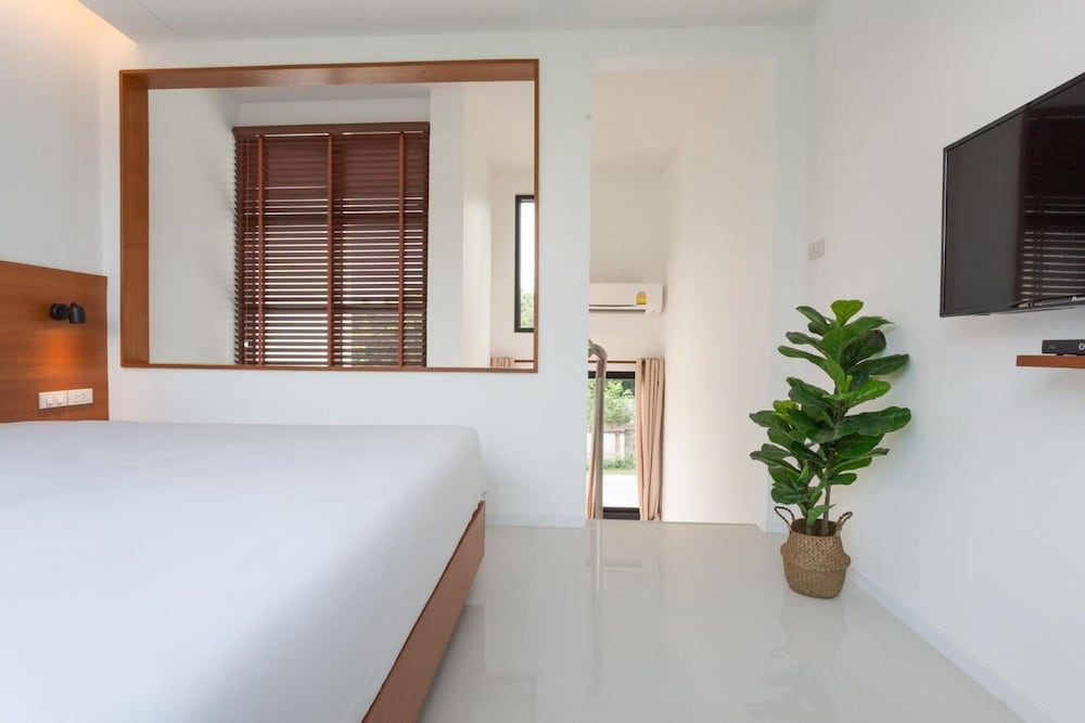 Barayan Place 12/32