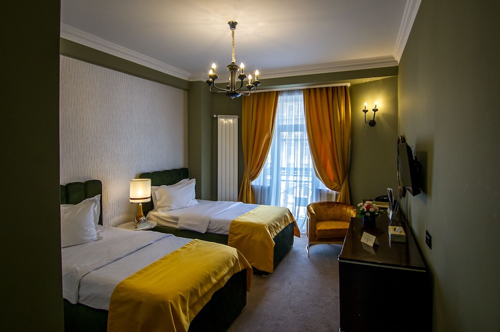 Hotel Lido By Phoenicia 16/70
