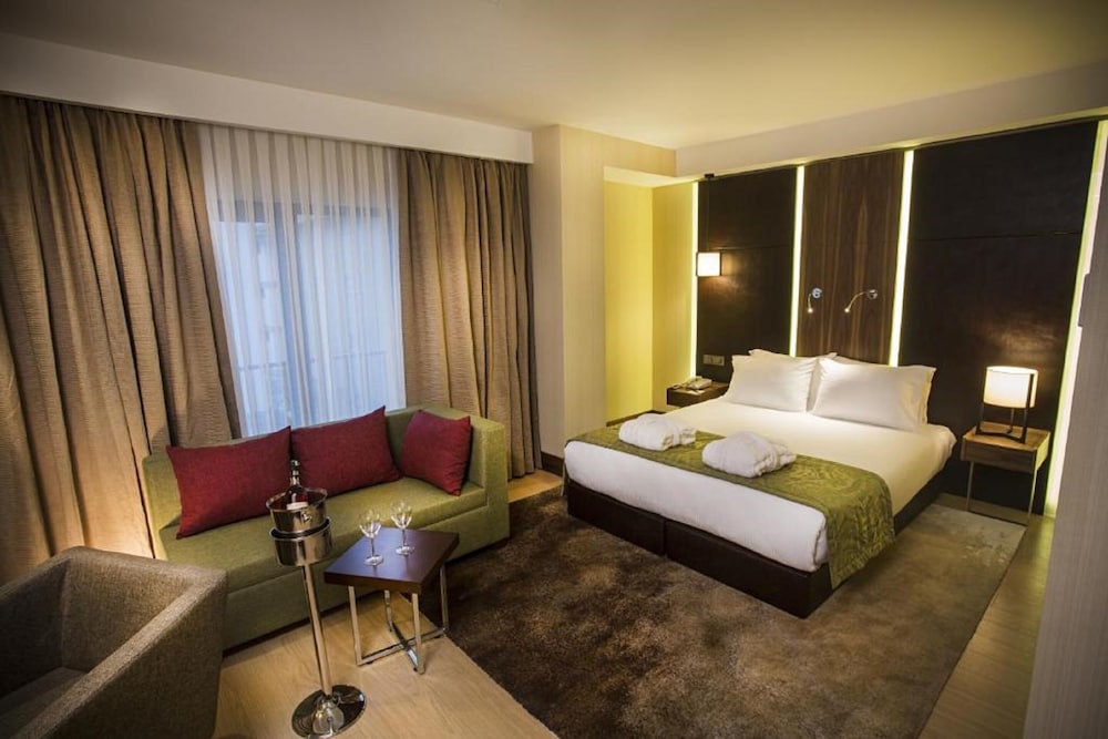 Ramada by Wyndham Istanbul Florya 7/45