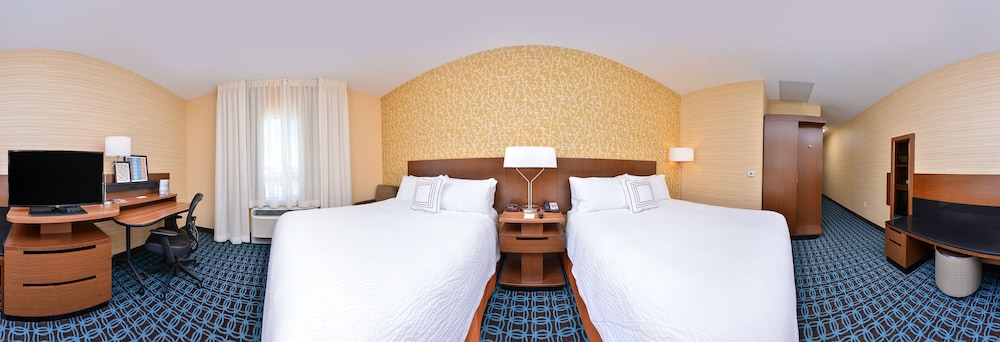 Fairfield Inn And Suites By Marriott Sacramento Airport Woodland 13/44