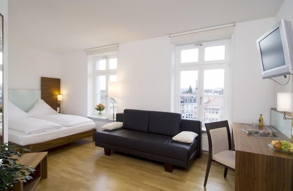 HOTEL AUGUSTINER TOR 40/55