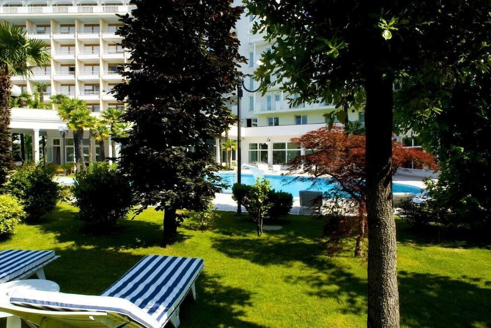 Hotel La Residence Idrokinesis 62/65