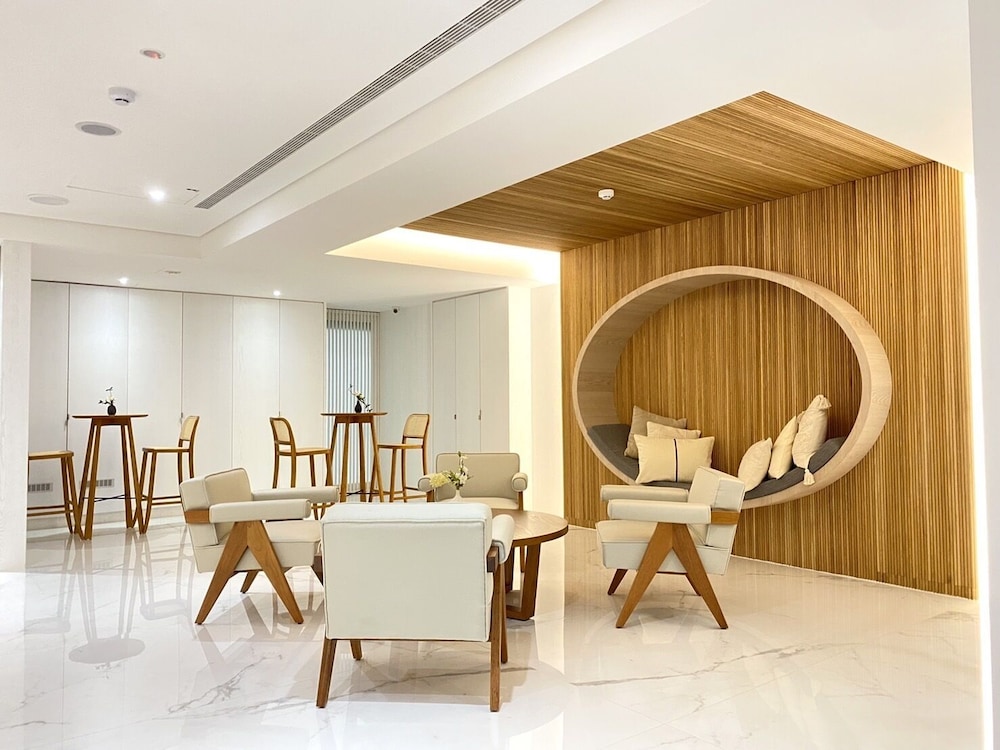 Jin Man Jia Hotel 43/62