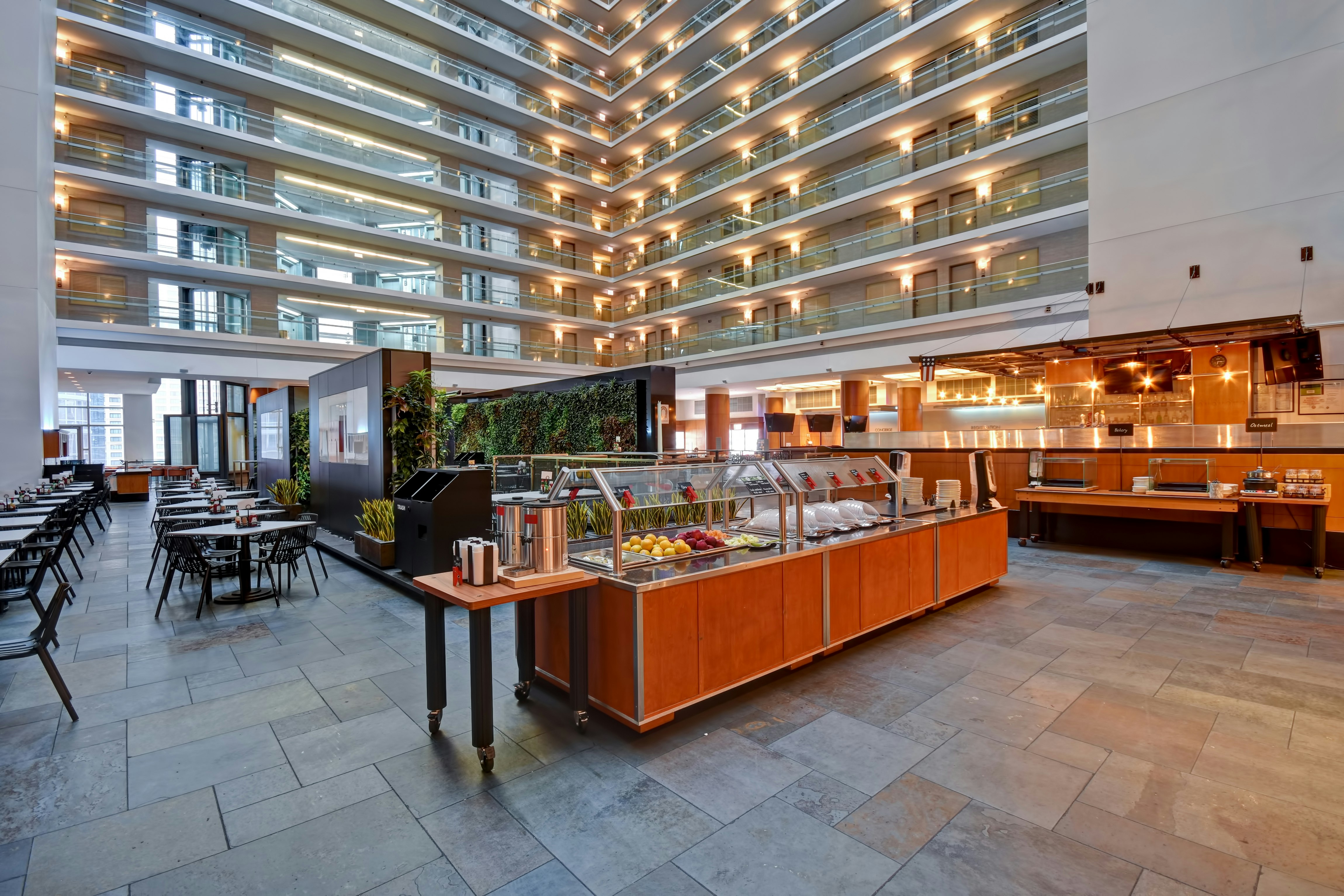 Embassy Suites by Hilton Chicago Downtown Magnificent Mile 24/53