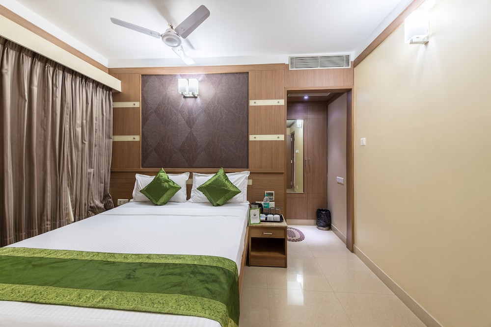 Treebo Ess Grande Coimbatore 7/36