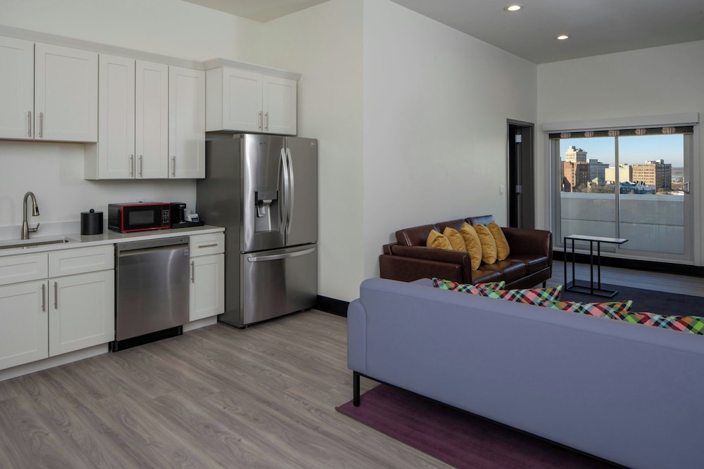 Aloft Memphis Downtown 33/51