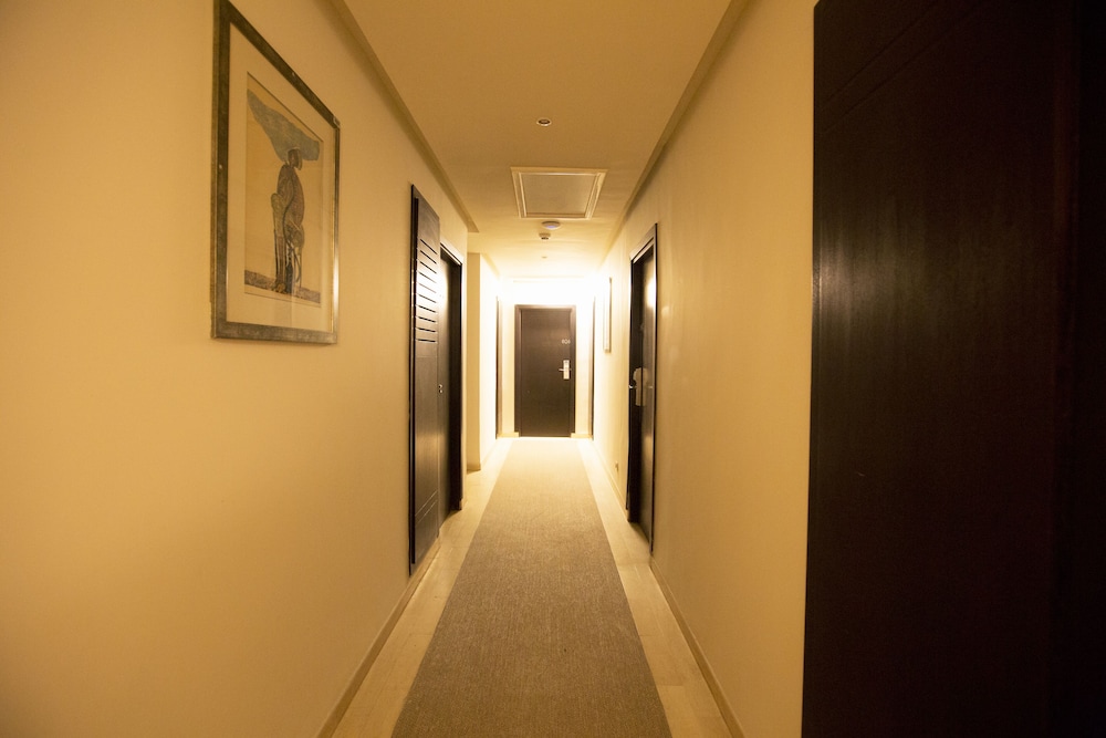 Ambassadeurs Hotel photo3