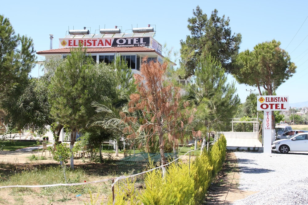 Aelbistan Otel 15/18