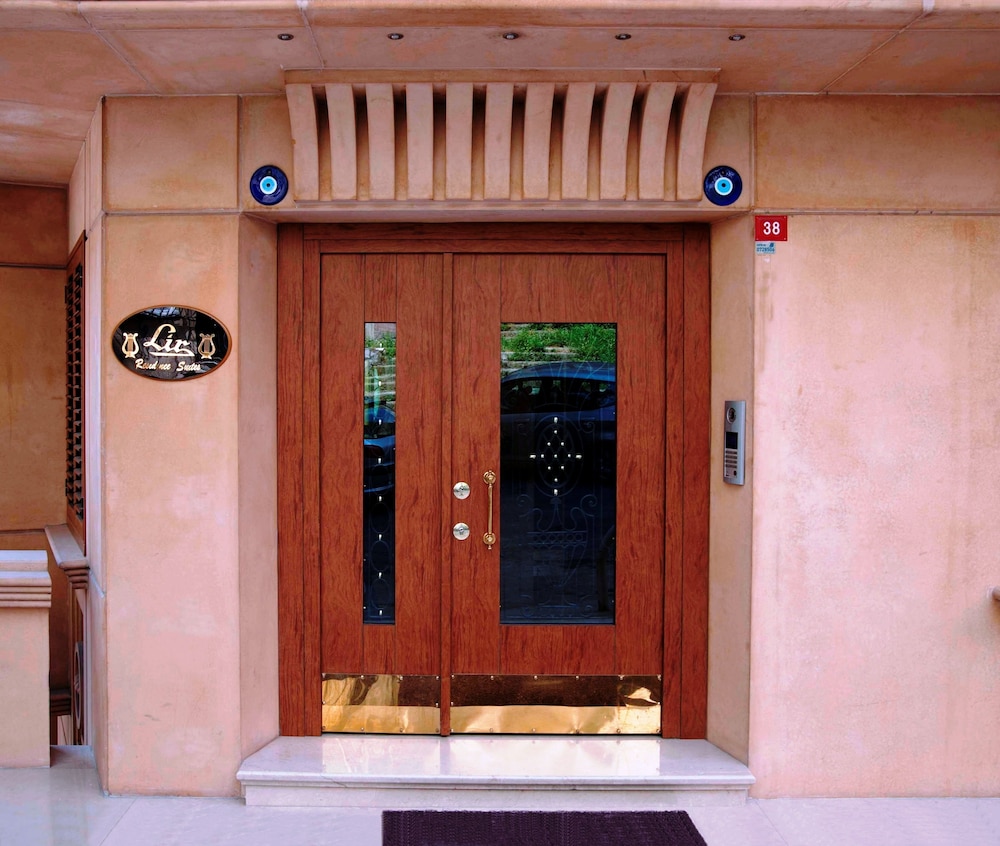 Lir Residence Suites 5/43