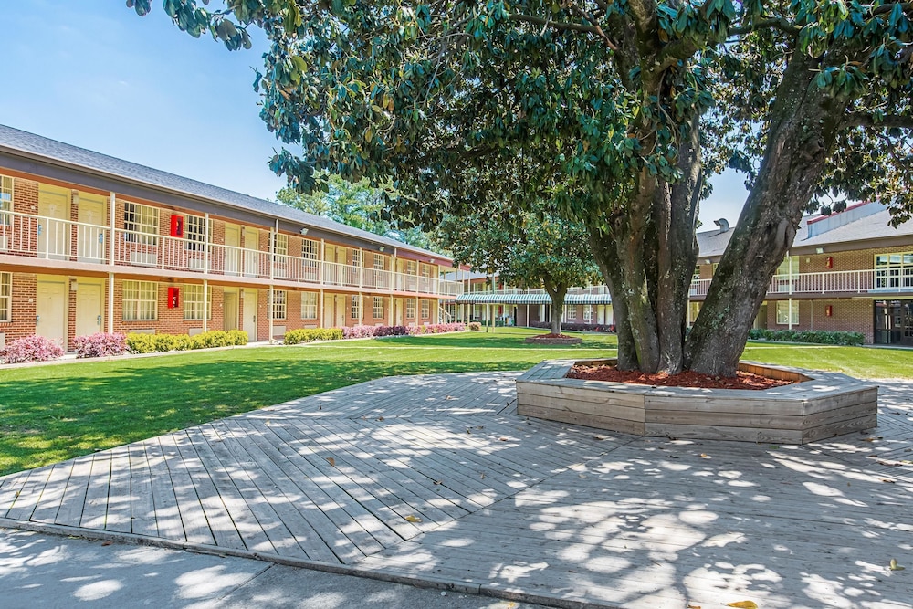 Quality Inn Northeast 5/41