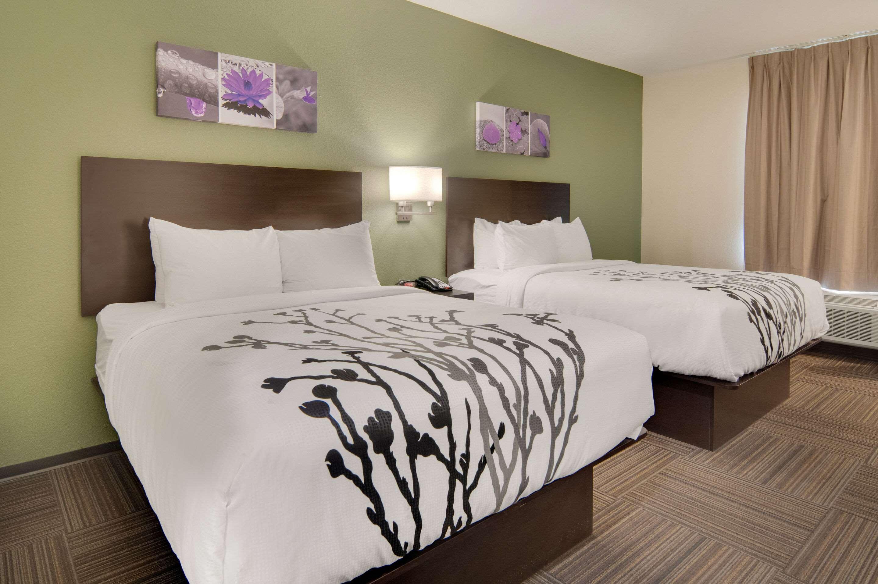 ROOM, 2 QUEEN BEDS