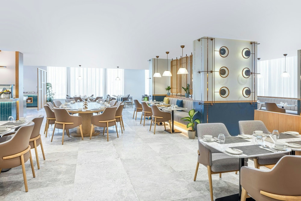 فندق فور بوينتس باي شيراتون جدة طريق الملك فهد(Four Points by Sheraton Jeddah King Fahd Road) 42/50