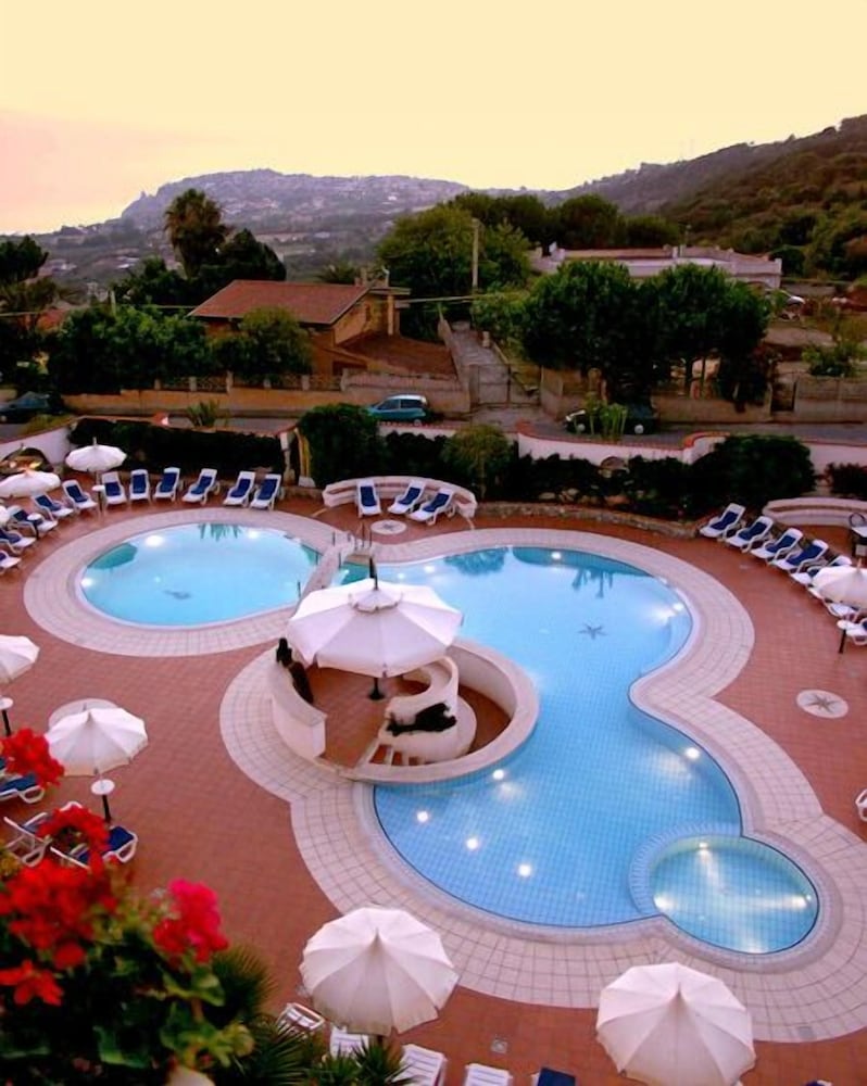 Sunshine Club Hotel & Spa 25/27