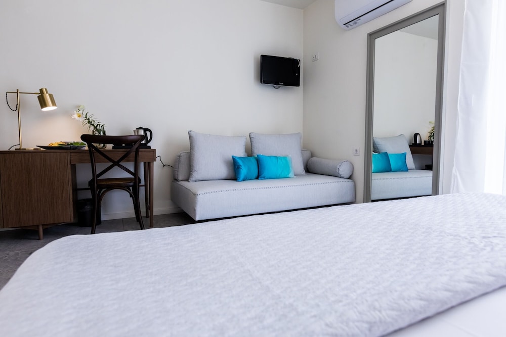 Lemon Tree House Hotel 33/50