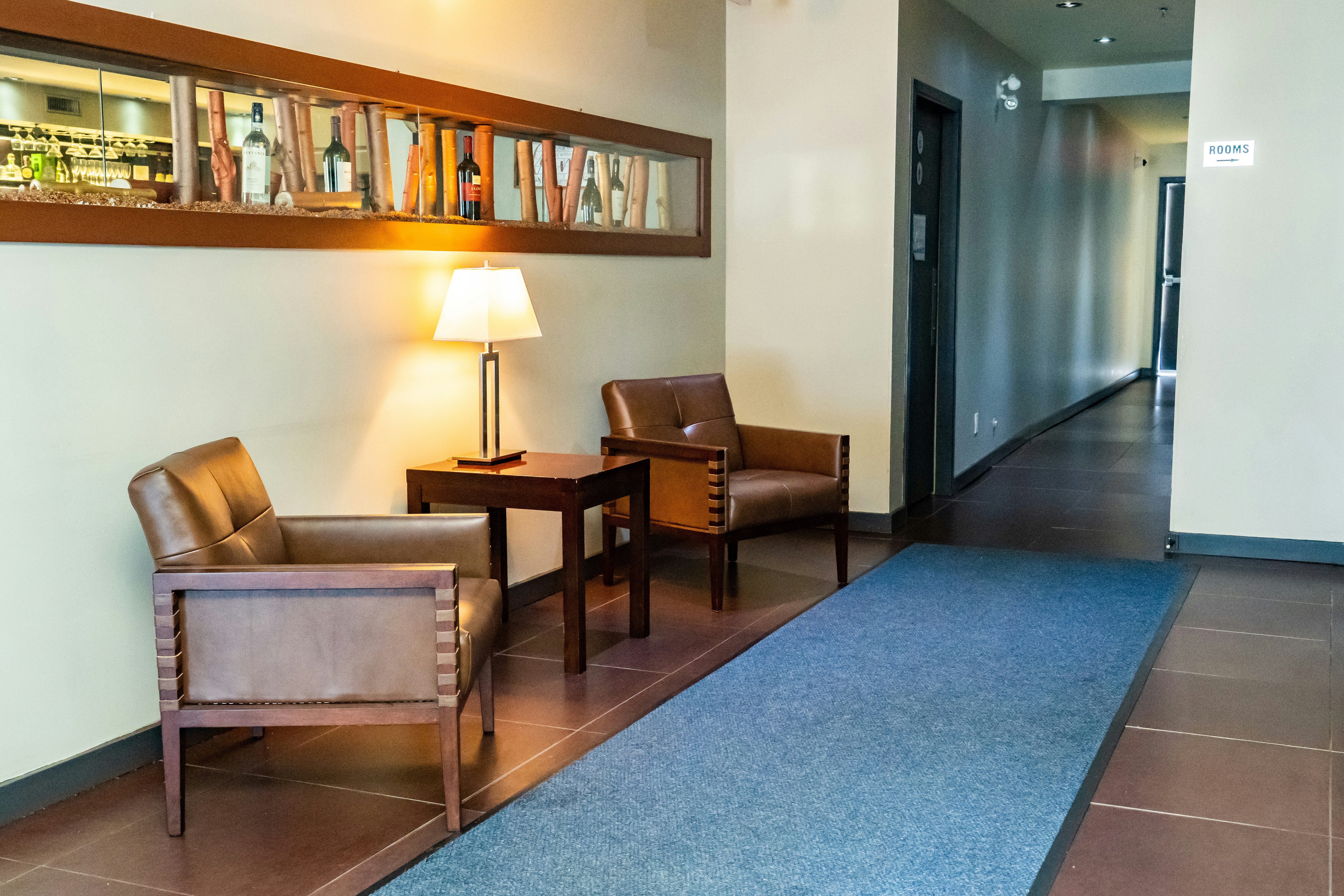 Skky Hotel 27/45