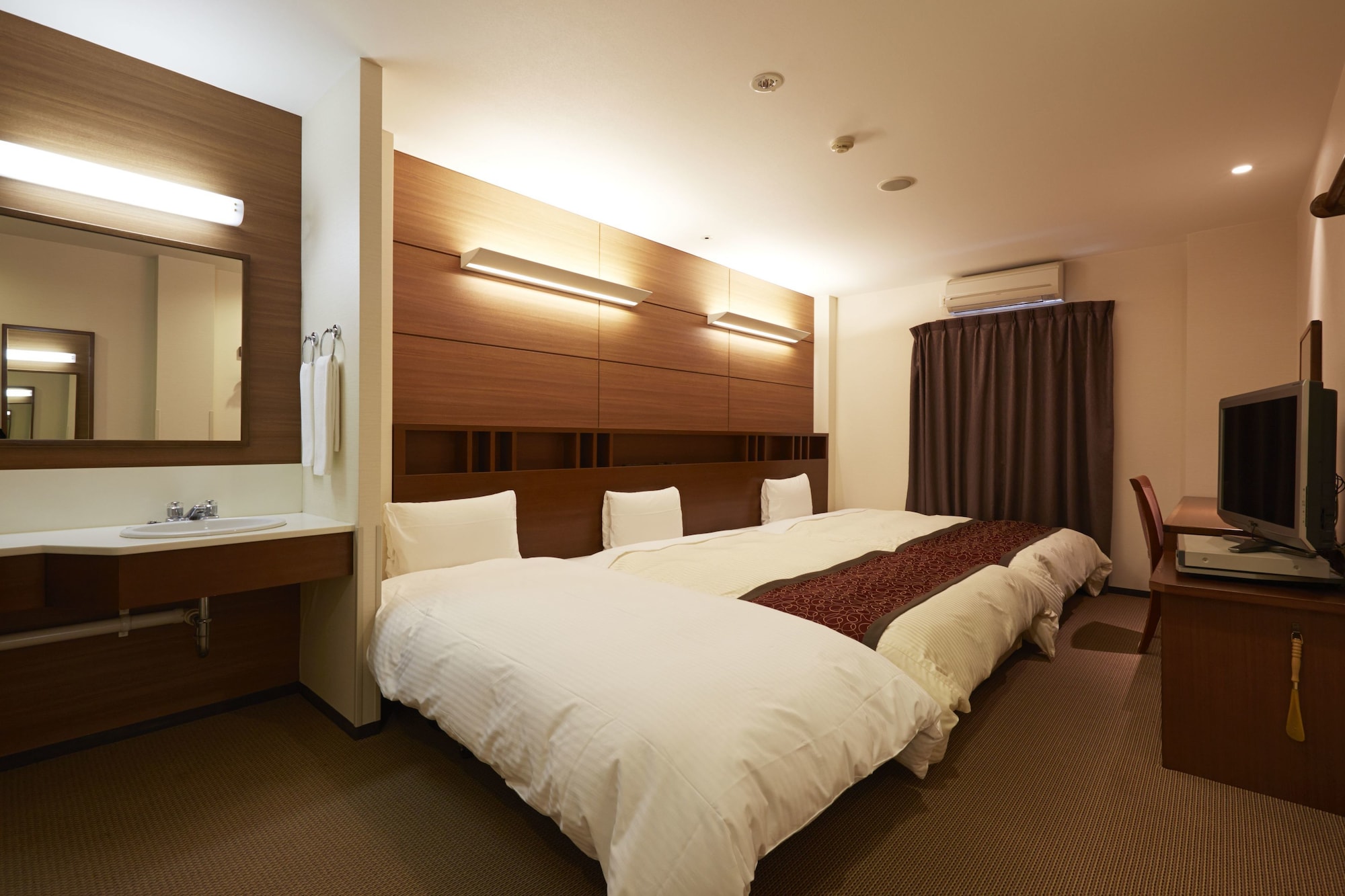 ROOM, 2 QUEEN BEDS