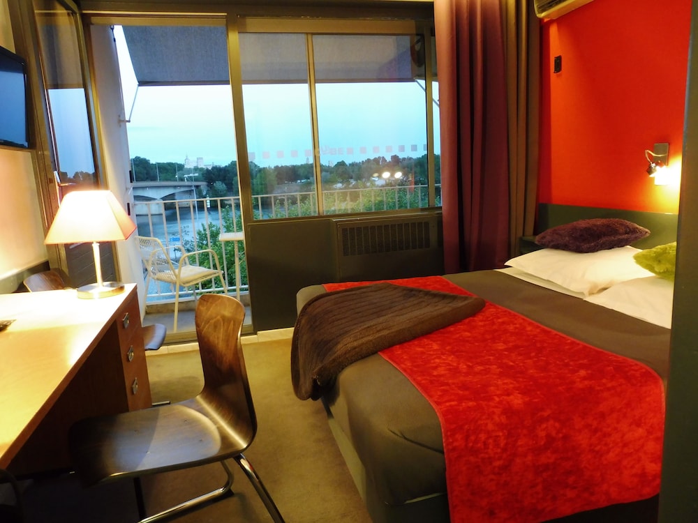 O'Cub Hotel 25/66