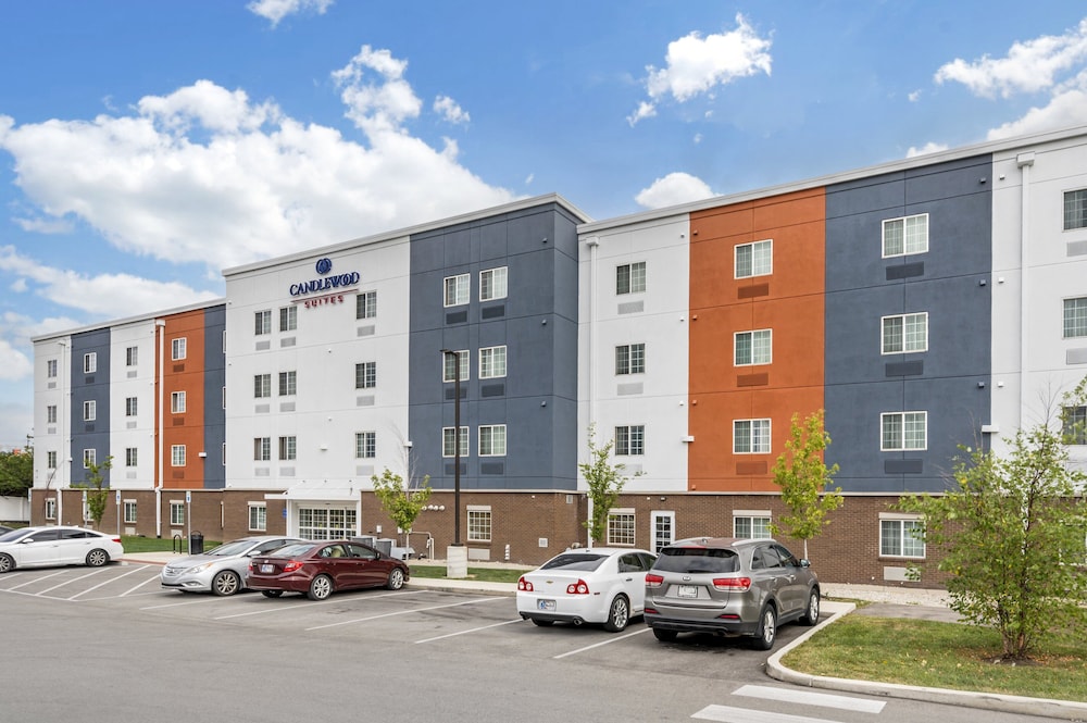 Candlewood Suites Indianapolis East 48/52