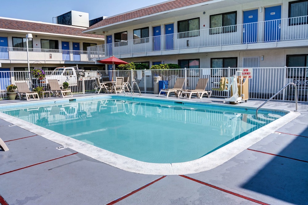 Motel6 Springfield, OR - Eugene North 14/49