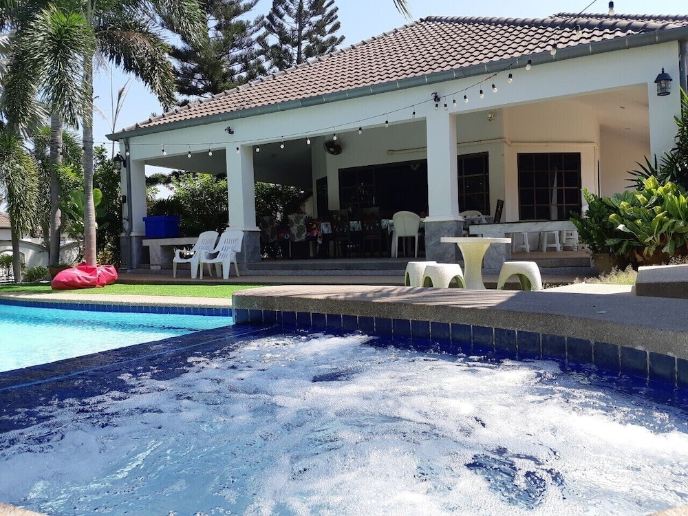 Baan Sudrak Pool Villa Hua Hin photo2