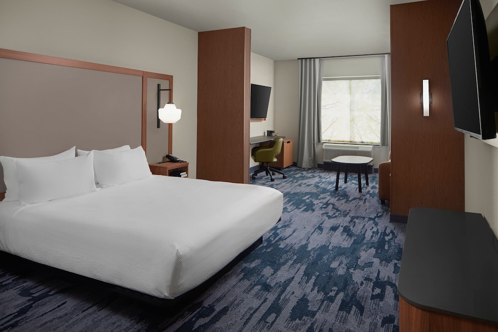Fairfield Inn & Suites Middletown 2/19