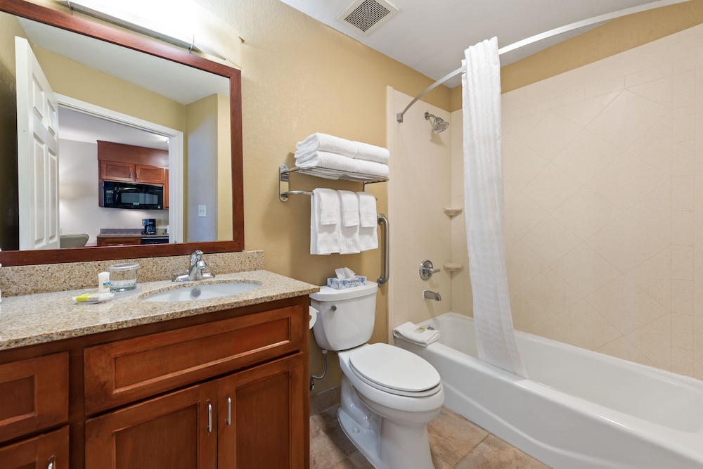 Extended Stay America Suites Houston - IAH Airport 60/62
