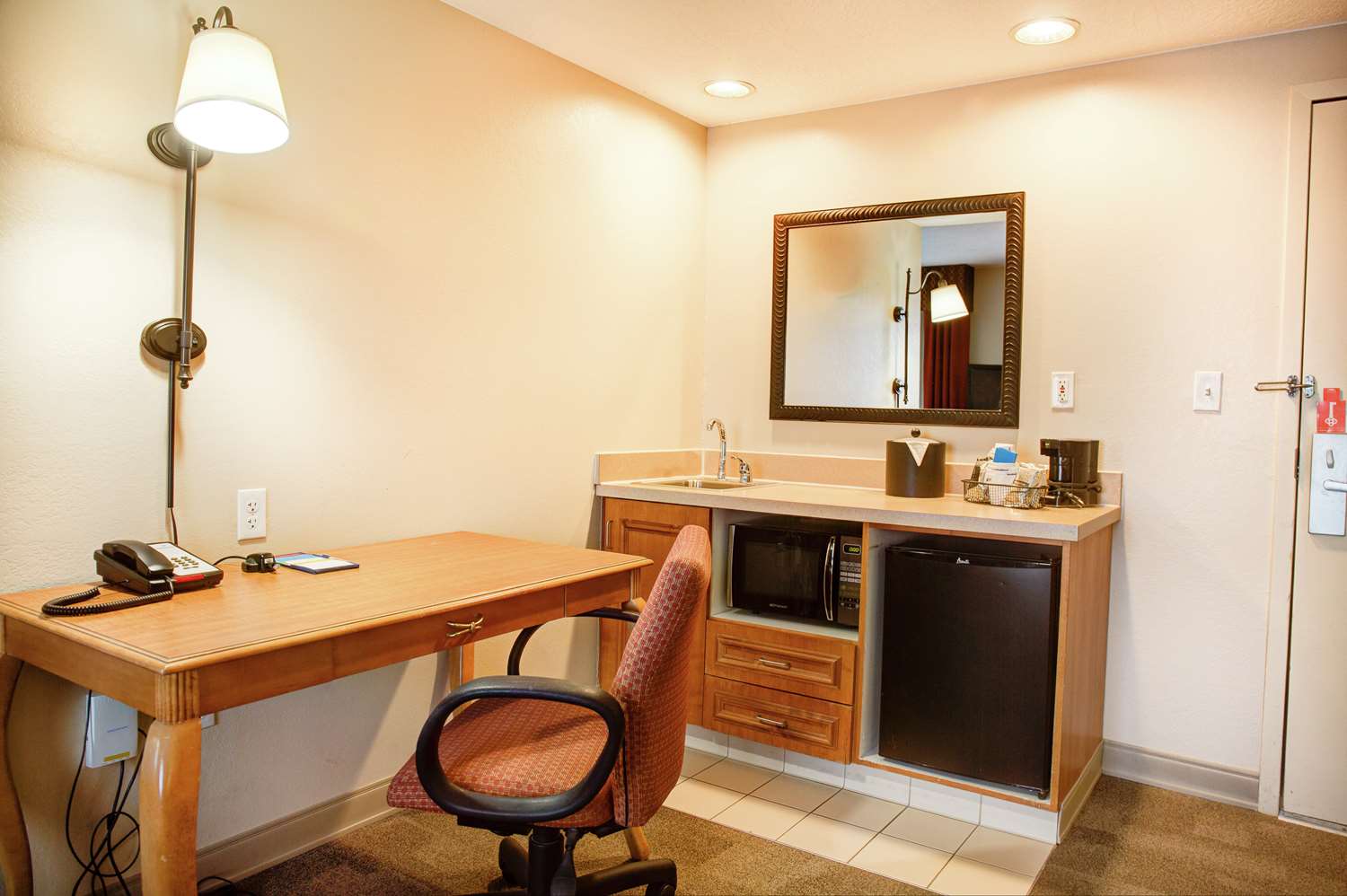 Spark by Hilton Cedar City 17/23