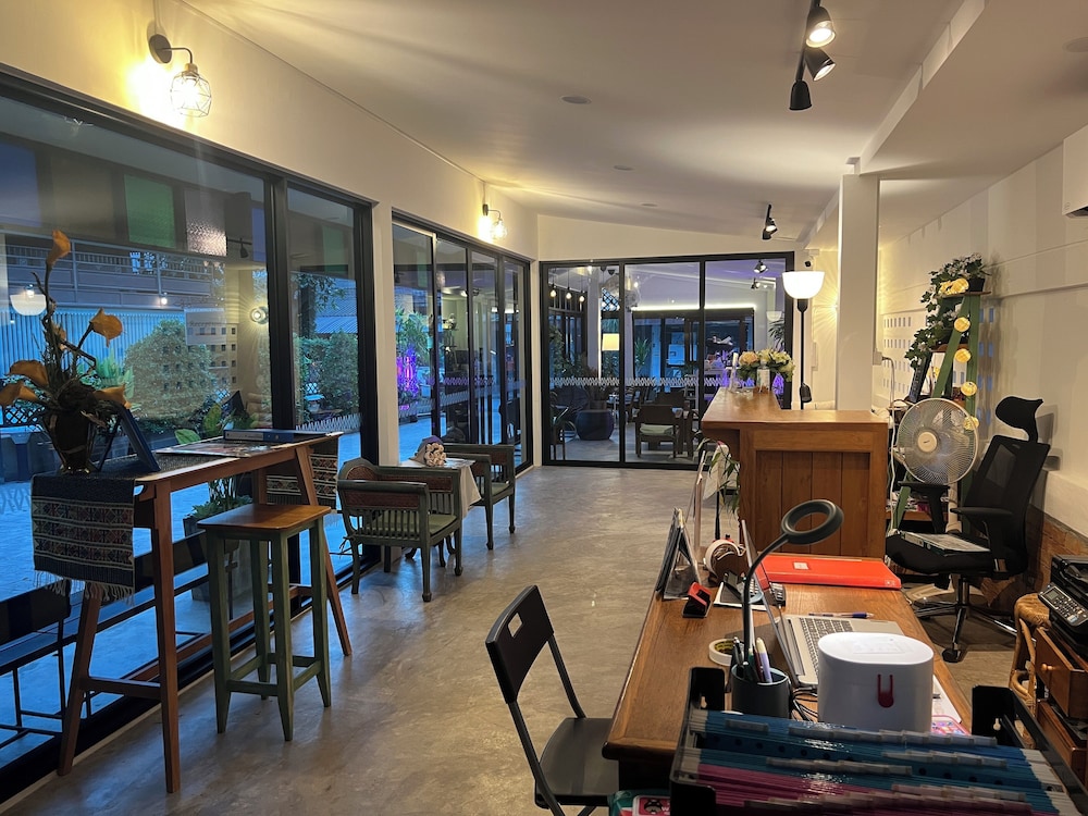 Pha Thai House 36/50