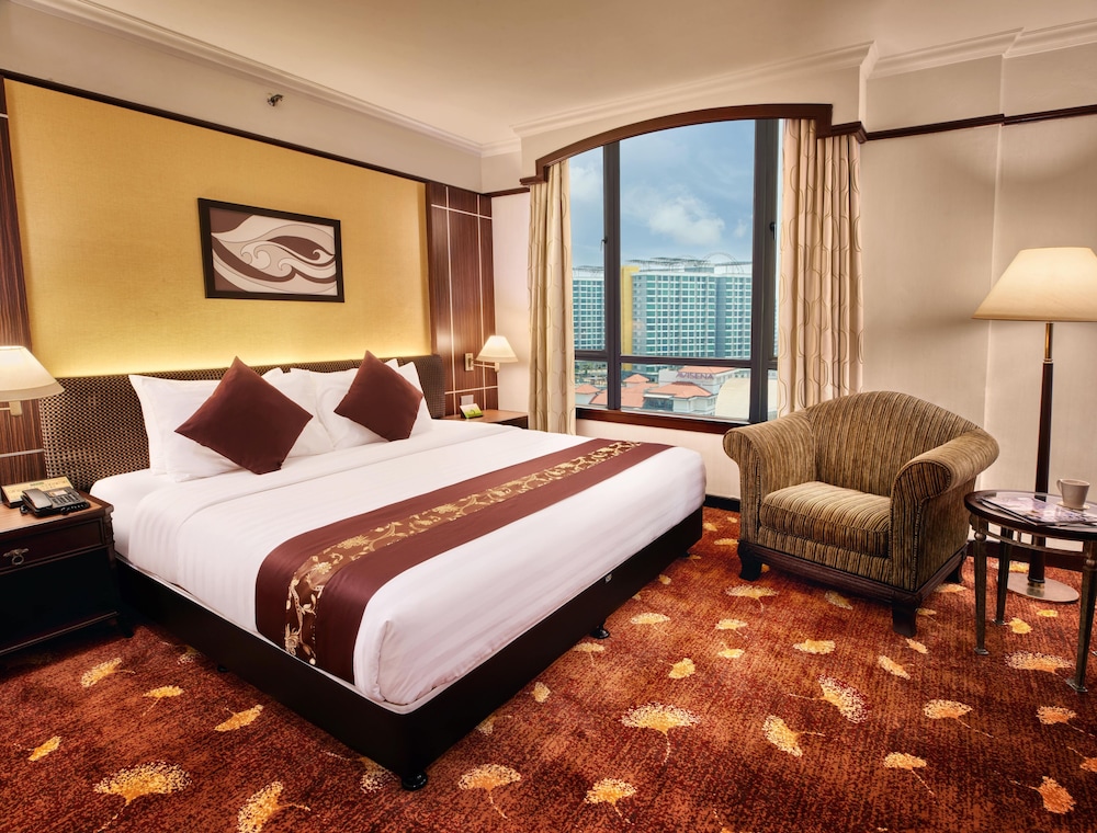 Deluxe Suite Room