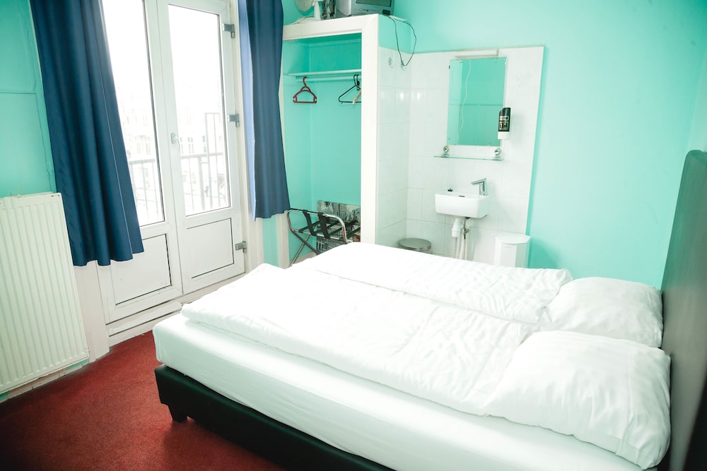 Hostel Princess 11/45