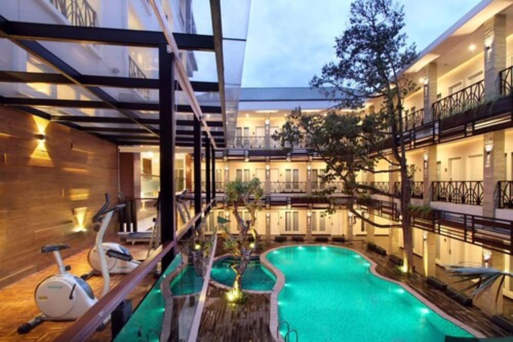 GETS HOTEL 5/34