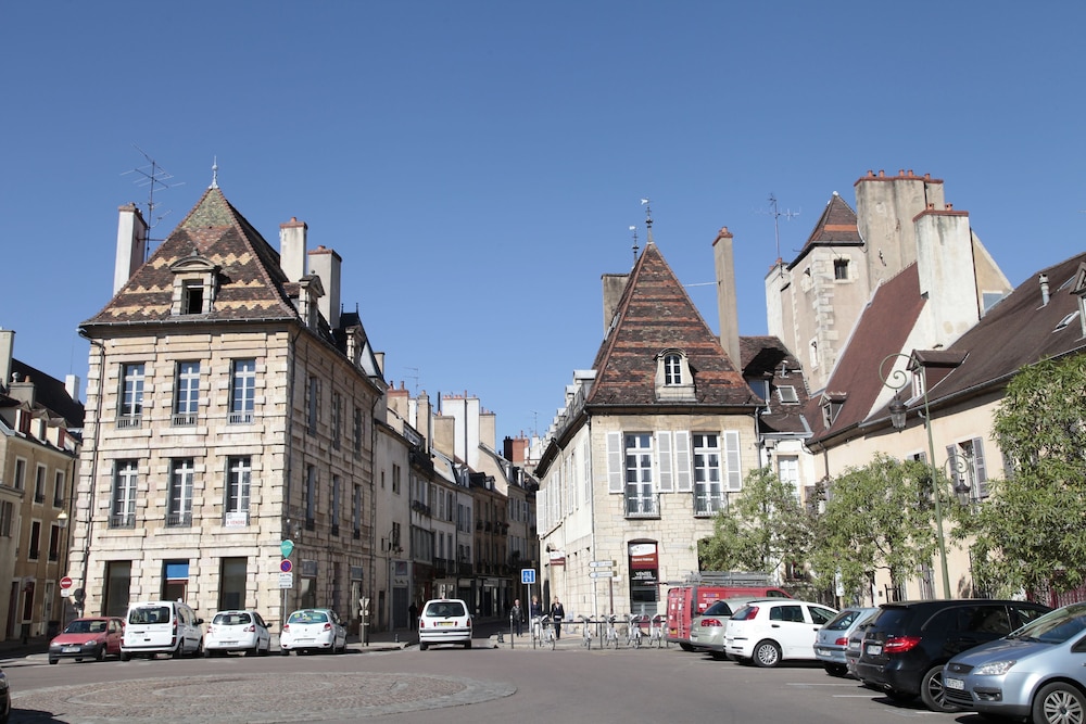 Appart'hotel Odalys City Dijon Centre Les Cordeliers 67/78
