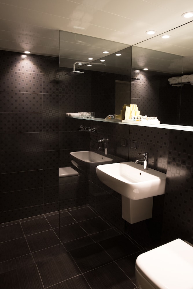 Nova Hotel Yerevan 45/49