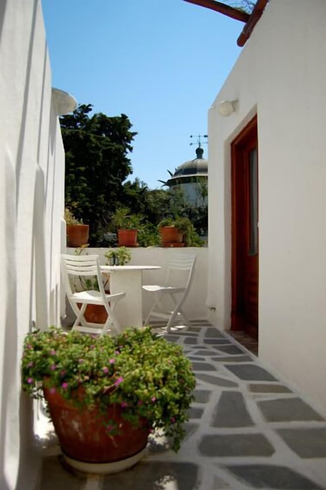 Villa Pinelopi 7/50
