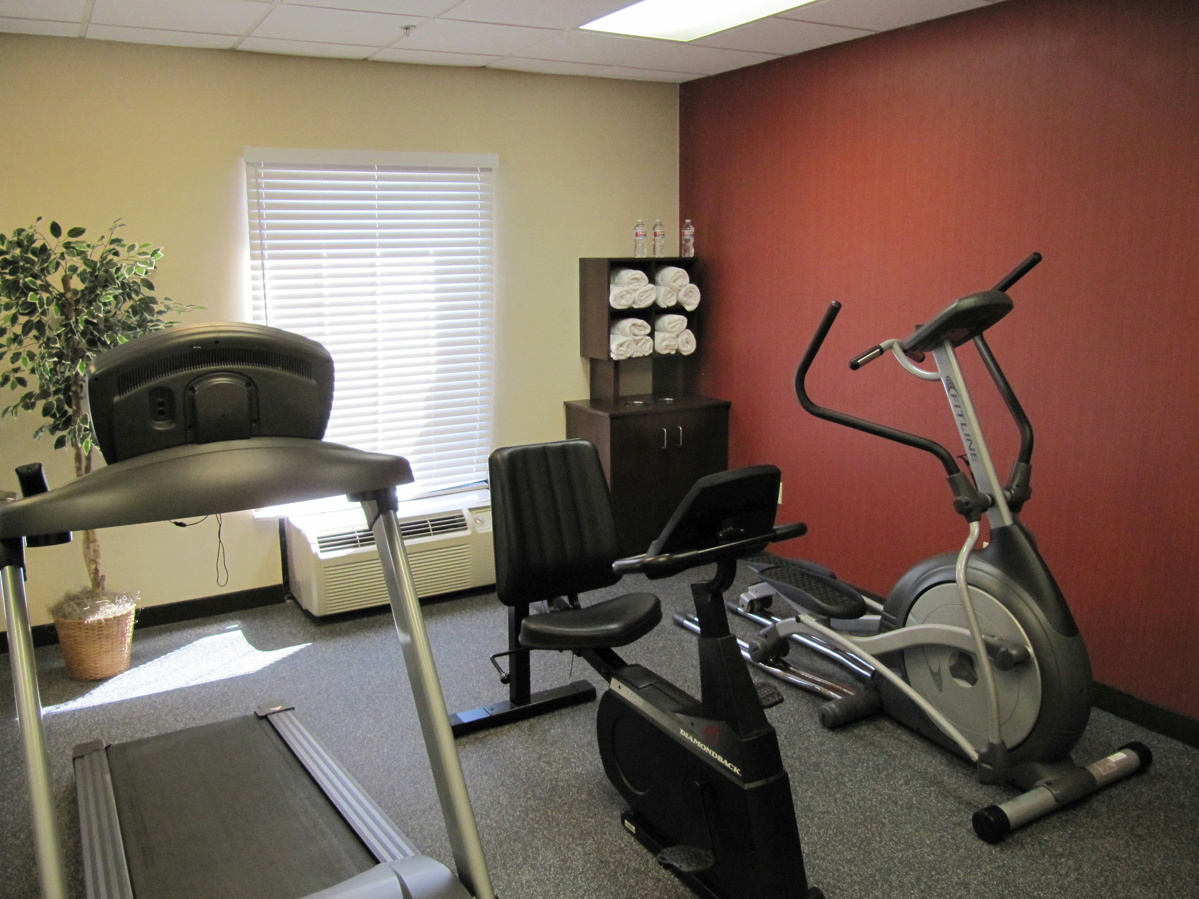 Hampton Inn Lindale/Tyler 11/30