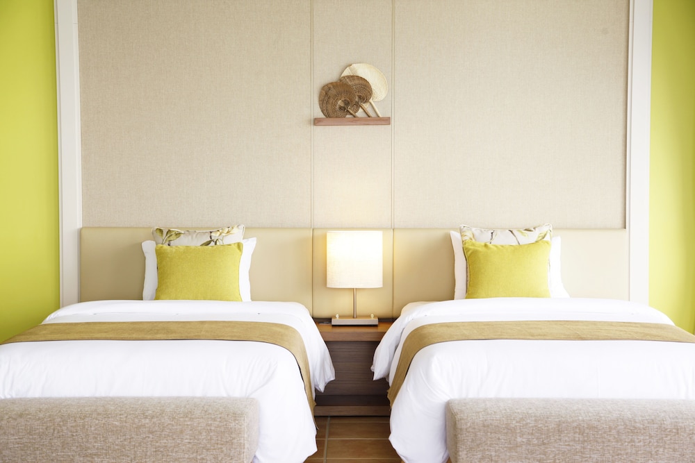 Guam Reef Olive Spa Resort 27/77