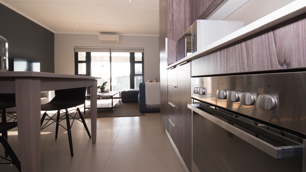 Odyssey Luxury Apartments 26/31