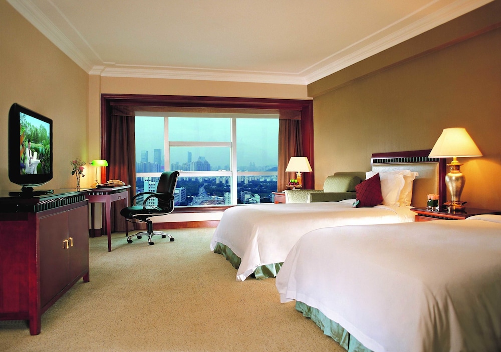 The Pavilion Hotel 12/50