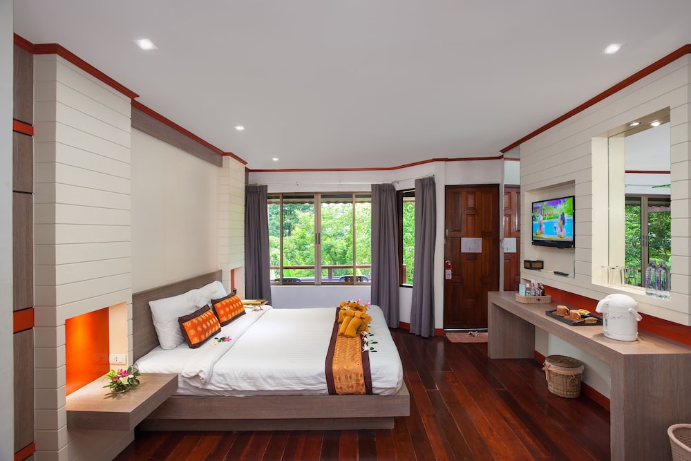 Phi Phi Natural Resort 19/74