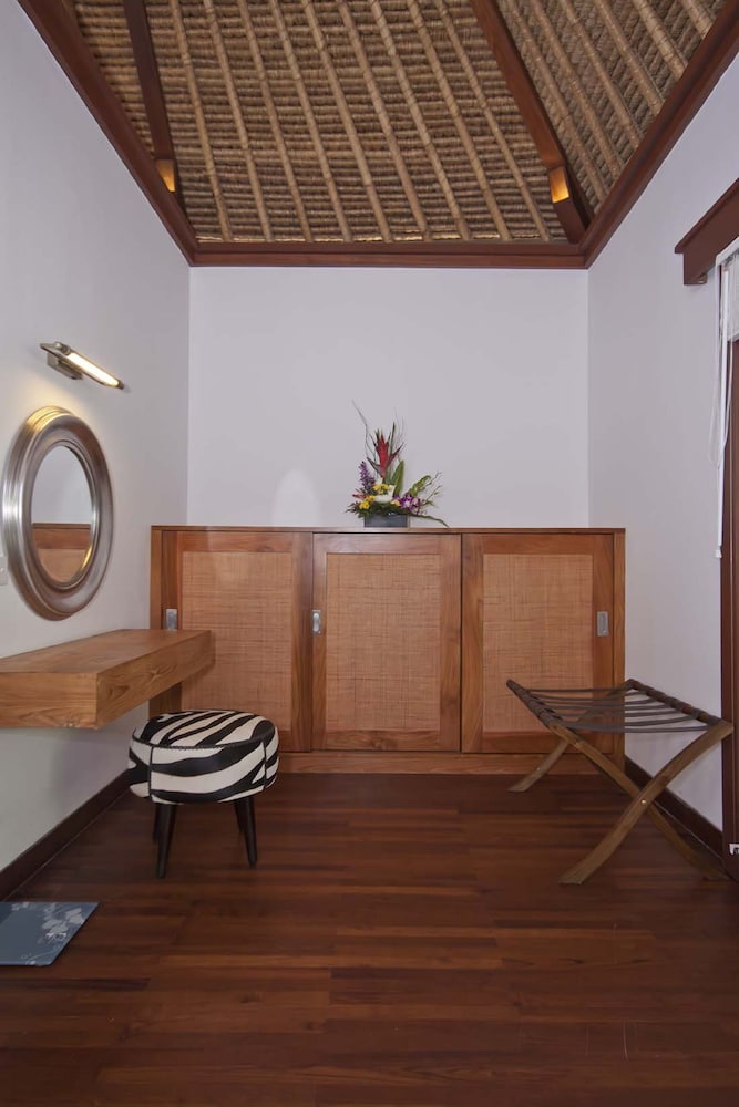 The One Boutique Villa 8/50