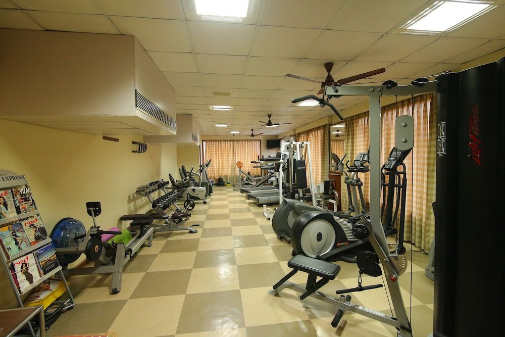 Oyo Premium Suryabagh 29/50