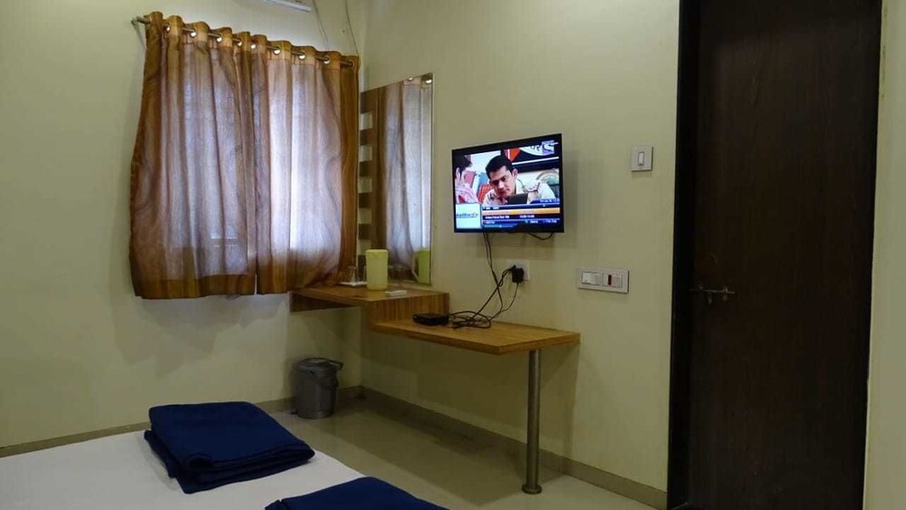 Tourist Home Lodging 9/36
