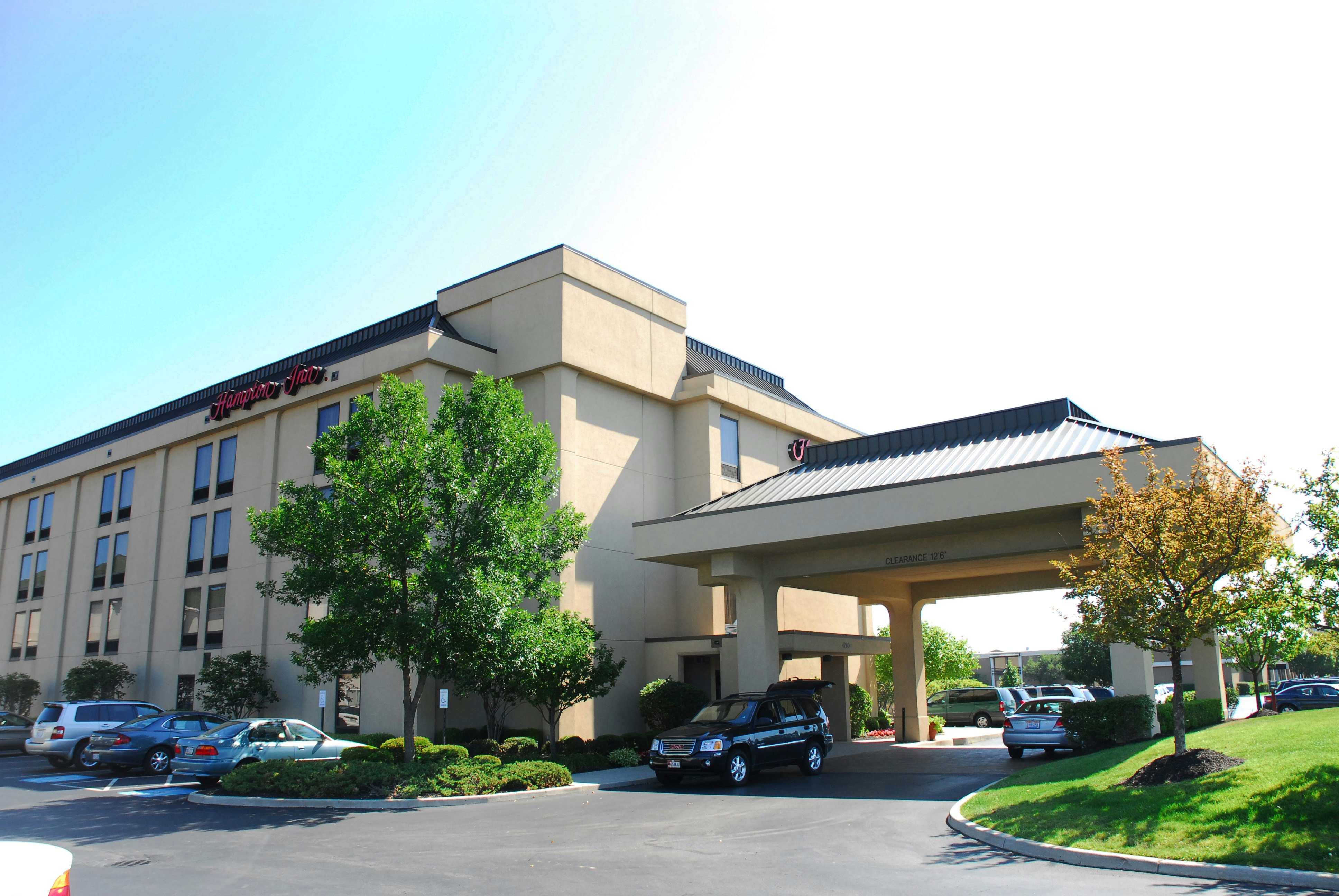 Hampton Inn Columbus-Airport 71/74