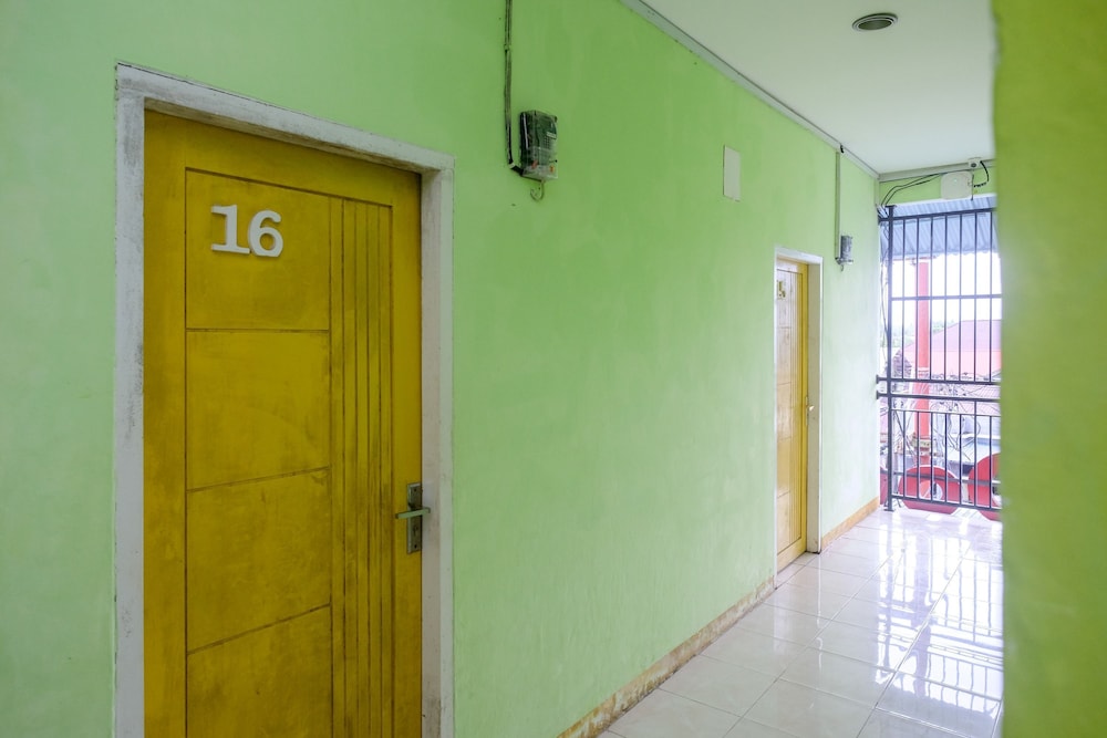 Reddoorz Near Politeknik Manado 17/30