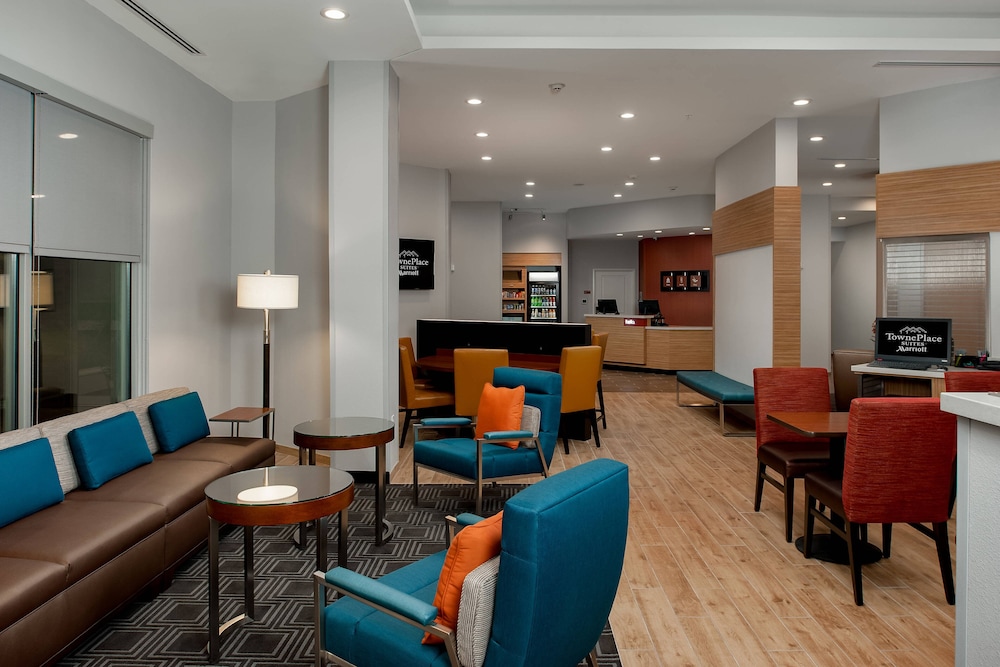 TownePlace Suites Fort Worth University Area/Medical Center 25/33