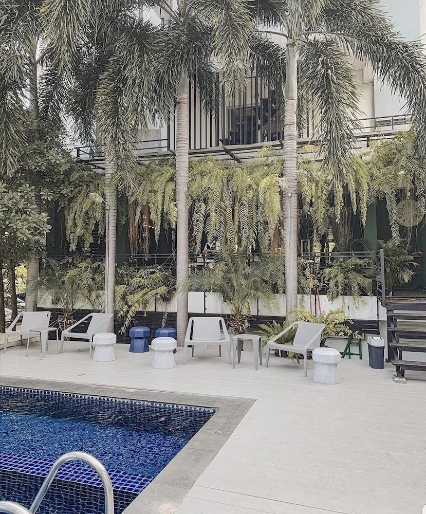 Manita Boutique Hotel 45/50